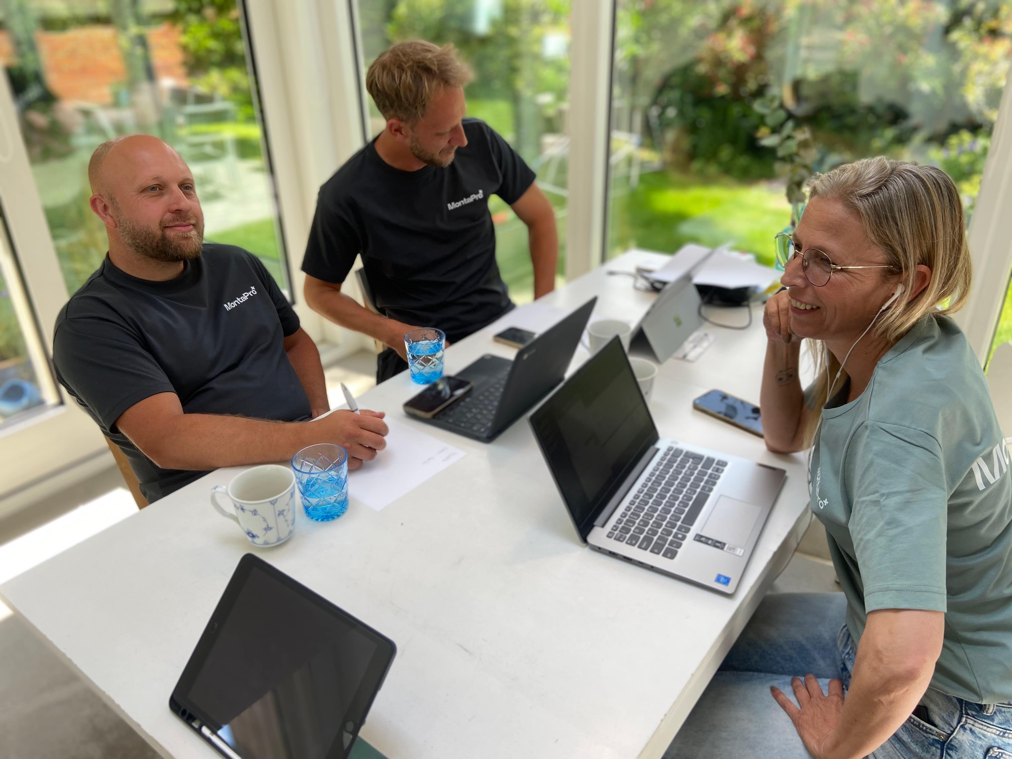 Team MontaPro - professionel opmåling og montering 